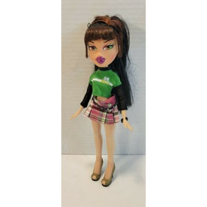 MGA Entertainment Bratz Doll Funk Out Jade 2004 W/ Shirt & Skirt ~ EUC!